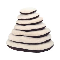 51 Degrees North Sheep Ovaal Hondenkussen 22 51 Degrees North Sheep Ovaal Hondenkussen -Hondenbenodigdheden Winkel 51 degrees north sheep ovaal hondenkussen 144287 1000 none