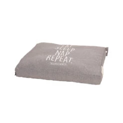 51 Degrees North Sweater Boxpillow 17 51 Degrees North Sweater Boxpillow -Hondenbenodigdheden Winkel 51 degrees north sweater boxpillow 209231 1000 none