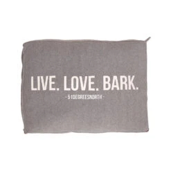 51 Degrees North Sweater Boxpillow 15 51 Degrees North Sweater Boxpillow -Hondenbenodigdheden Winkel 51 degrees north sweater boxpillow 209243 1000 none