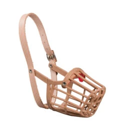 Buster Kunststof Muilkorf -Hondenbenodigdheden Winkel dc96ff6775f5c2052d3c8cbae95c23d4c9cefe90dad62d478ef509567da15855 3